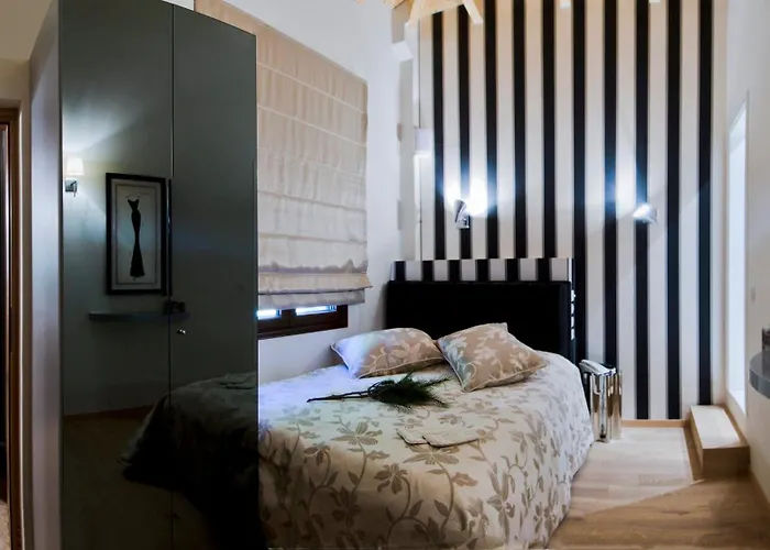 Forest Suites Boutique Hotel